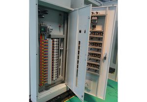 Tủ điện phân phối - Tủ Bảng Điện Phương Nam - Công Ty TNHH Thiết Kế Chế Tạo Sản Xuất Phương Nam
